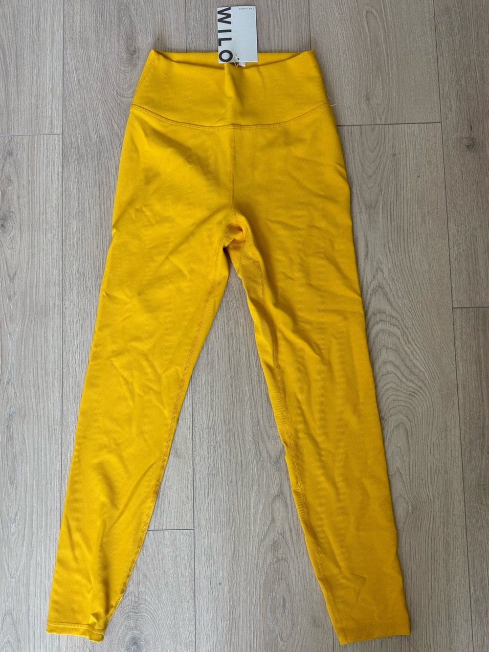 WILO Yellow Hoodie Sweater and Leggings SET - Sports Wellness Club Graphic - Picture 5 of 5